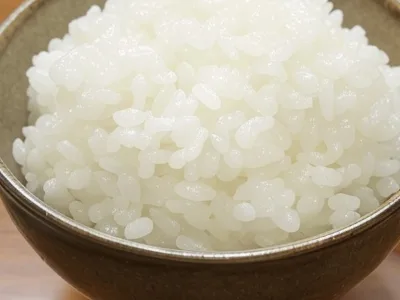 Comment préparer du riz à sushi style restaurant à la maison
